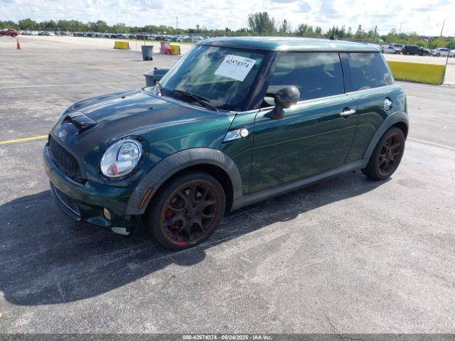 2007 MINI COOPER S WMWMF73507TV30183 Photo 1