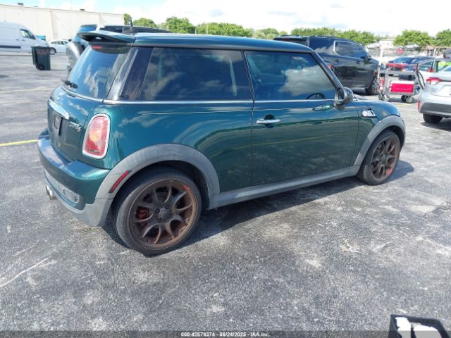 2007 MINI COOPER S WMWMF73507TV30183 Photo 3