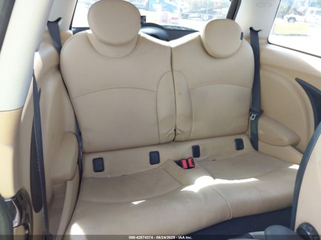 2007 MINI COOPER S WMWMF73507TV30183 Photo 7