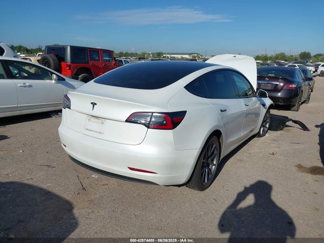 2023 TESLA MODEL 3 5YJ3E1EA4PF556779 Photo 3