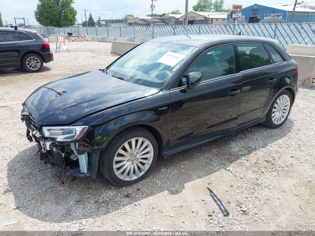 2017 AUDI A3 E-TRON WAUUPBFF1HA070775 Photo 1