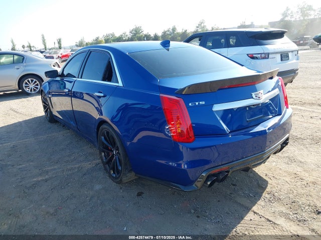 2019 CADILLAC CTS-V 1G6A15S6XK0133824 Photo 2