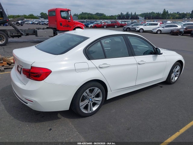 BMW 2016 2016 WBA8E9C57GK648219 Image 4