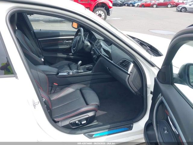 BMW 2016 2016 WBA8E9C57GK648219 Image 5