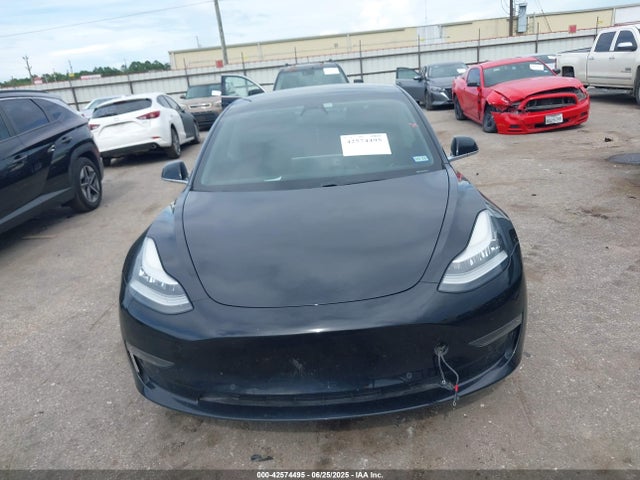 5YJ3E1EA7KF394509 Tesla 2019