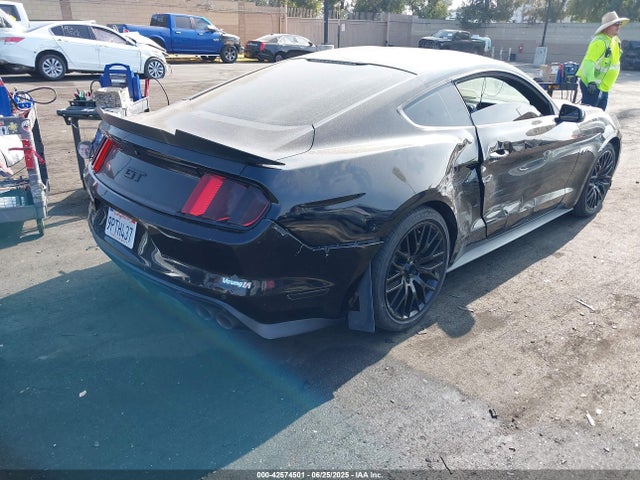 Ford 5.0l 4v premium fuel 2017 1FA6P8CF5H5256501 Image 4