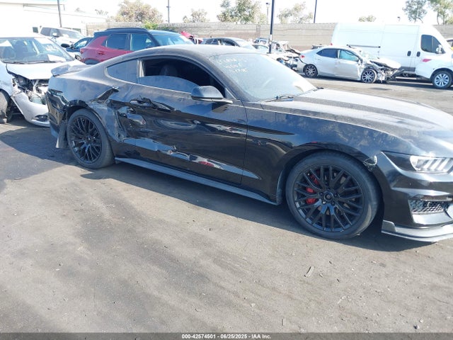 Ford 5.0l 4v premium fuel 2017 1FA6P8CF5H5256501 Image 6