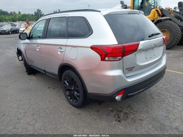 2018 MITSUBISHI OUTLANDER JA4AZ3A34JZ031571 Photo 2