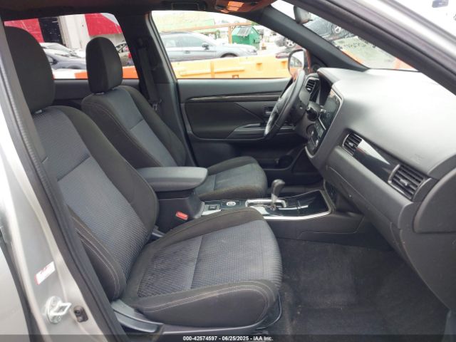 2018 MITSUBISHI OUTLANDER JA4AZ3A34JZ031571 Photo 4