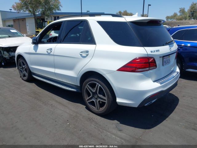 4JGDA5JB0JB172588 Mercedes-Benz m276