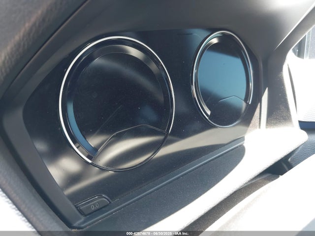 WBXHU7C58K5L11403 BMW 2019