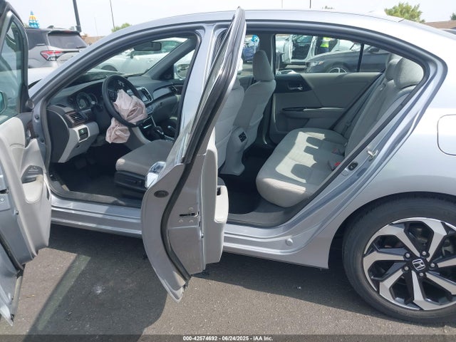 1HGCR2F78GA221855 Honda k24w1