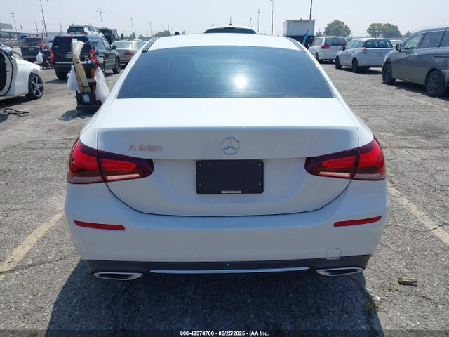 Aukcja sprzedaży 2020 Mercedes-benz A 220, vin: W1K3G4EB5LW043525, numer aukcji: 42574700