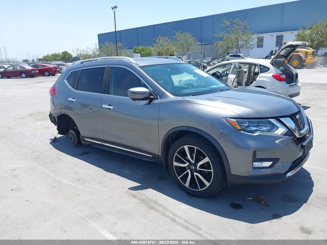 Nissan 2018 2018 JN8AT2MT3JW467296 Image 1