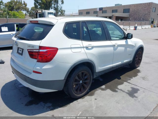 2013 BMW X3 5UXWX9C50D0D06981 Photo 3