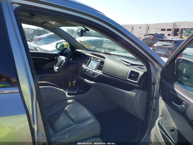 5TDYKRFH4FS111378 Toyota 2gr-fe