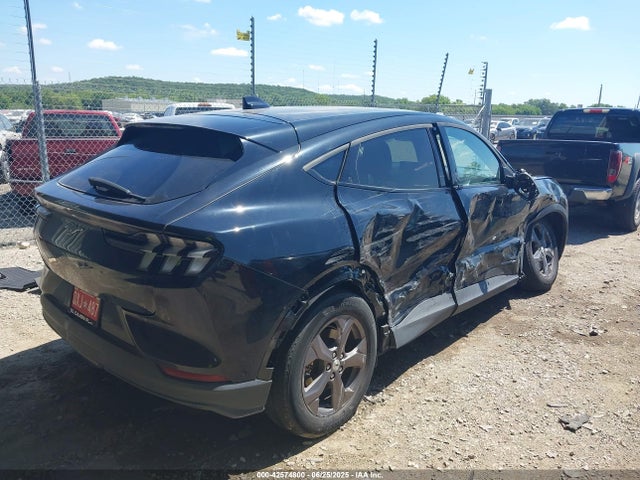 Ford Mustang Mach-e Select 2023 3FMTK1RM0PMA13028 Image 4