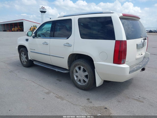 2007 CADILLAC ESCALADE 1GYFK63857R398850 Photo 2