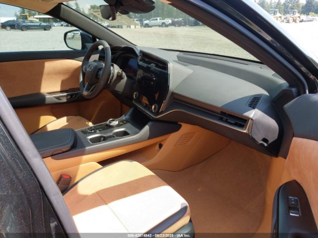 2023 LEXUS RZ 450E JTJAAAAB8PA008582 Photo 4
