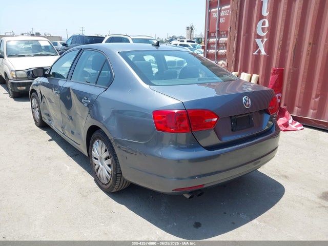 3VWD17AJ0EM247826 Volkswagen 2014