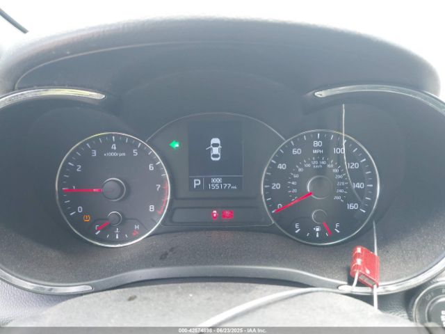 KNAFZ4A8XE5050682 KIA Forte