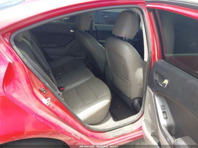 KNAFZ4A8XE5050682 KIA Forte