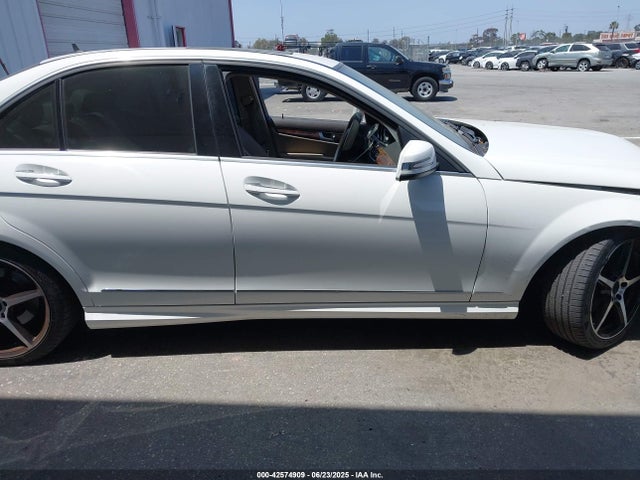 WDDGF4HB7EA939471 Mercedes-Benz 2014