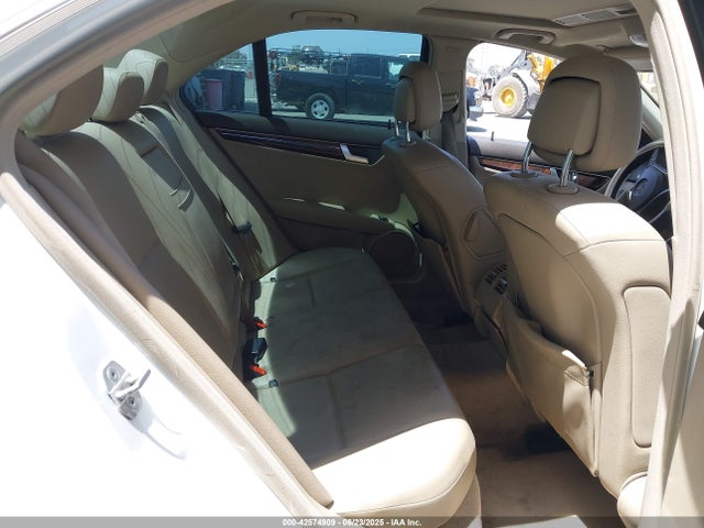 WDDGF4HB7EA939471 Mercedes-Benz 2014