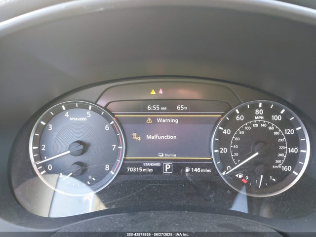 Infiniti 2019 2019 3PCAJ5M11KF114918 Image 16