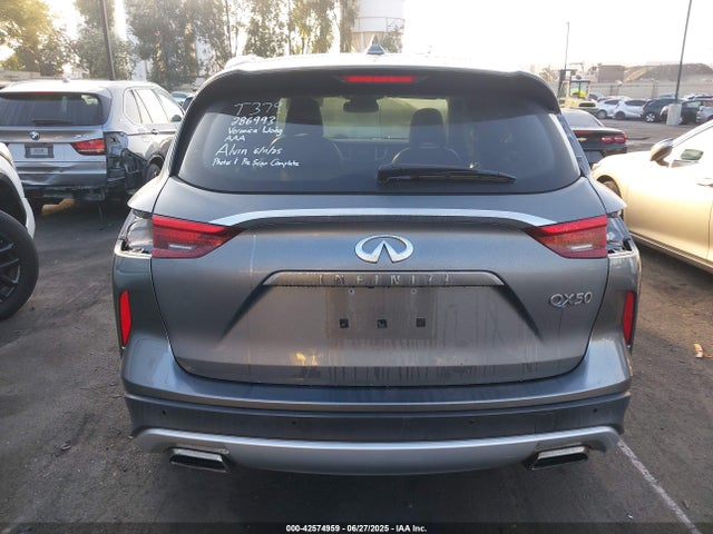 Infiniti 2019 2019 3PCAJ5M11KF114918 Image 17