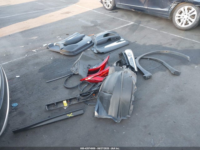 Infiniti 2019 2019 3PCAJ5M11KF114918 Image 12