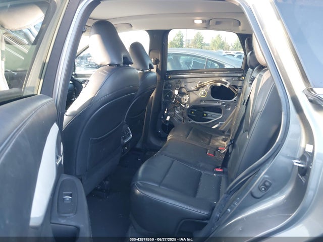 Infiniti 2019 2019 3PCAJ5M11KF114918 Image 8