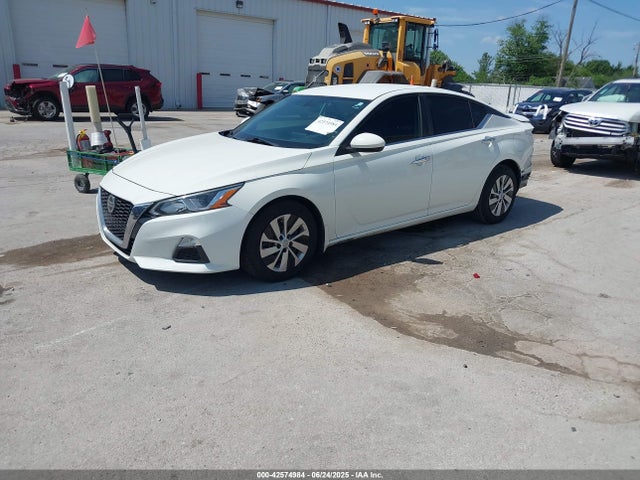 1N4BL4BV3KC249982 Nissan 2019