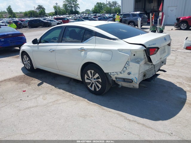 1N4BL4BV3KC249982 Nissan 2019