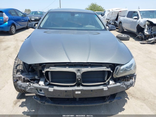 BMW 2014 2014 WBA5B3C57ED531072 Image 13