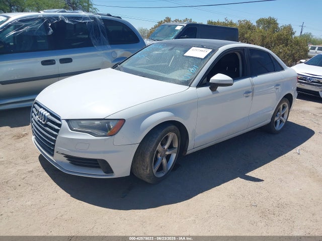 Audi S3 2015 WAUBFGFFXF1001801 Image 2