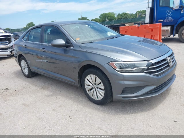 Aukcja sprzedaży 2019 Volkswagen Jetta 1.4t R-line/1.4t S/1.4t Se, vin: 3VWC57BU1KM036574, numer aukcji: 42575029