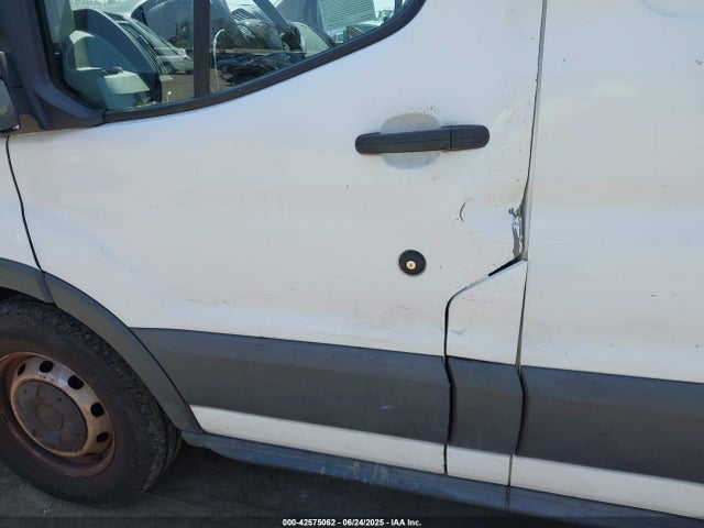 1FTYE1YM3JKA17396 Ford 2018