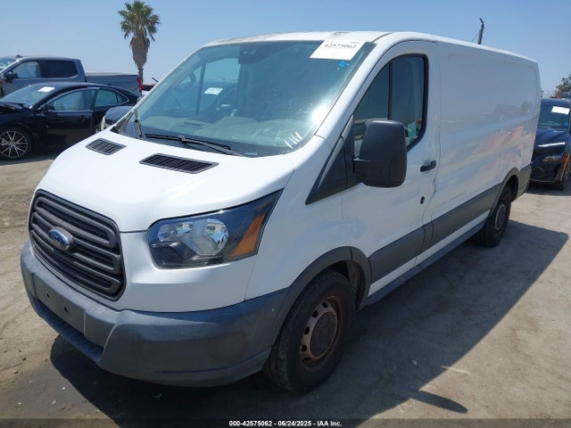 1FTYE1YM3JKA17396 Ford 2018