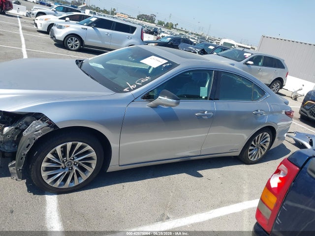 Lexus a25a-fxs, 3nm 2022 58AEA1C16NU020819 Image 14