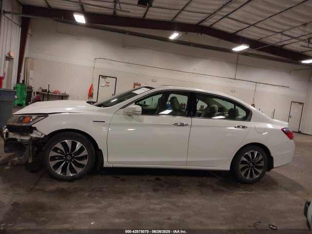 Honda Accord 2014 1HGCR6F53EA010341 Image 27