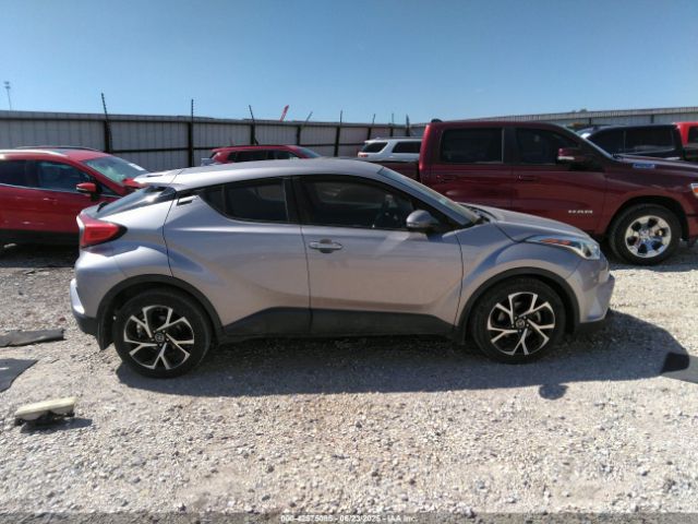 NMTKHMBX4JR040789 Toyota 3zr-fae