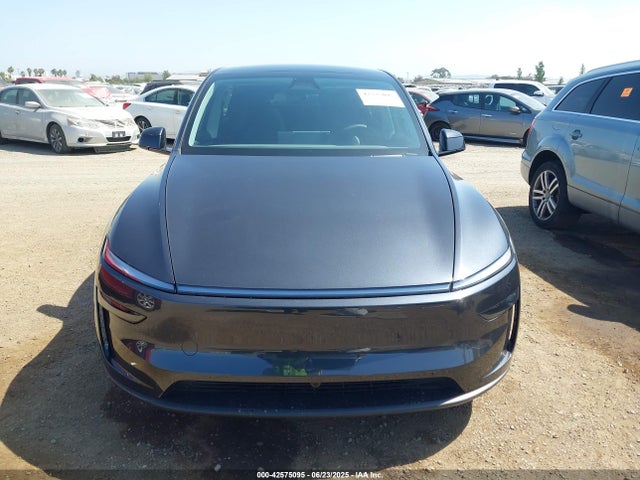 7SAYGDEE3TF338589 Tesla Model Y