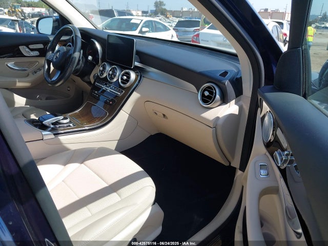 WDC0G4KBXJV080357 Mercedes-Benz m274