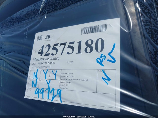 W1K3G4EBXMJ275424 Mercedes-Benz m260