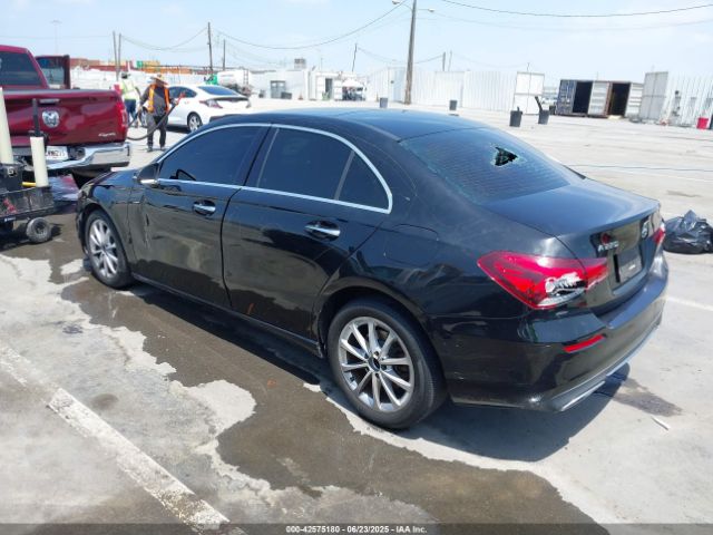 2021 MERCEDES-BENZ A 220 W1K3G4EBXMJ275424 Photo 2