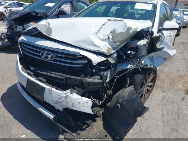2016 HYUNDAI SONATA 5NPE24AF1GH266022 Photo 5