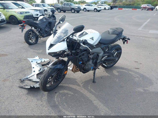 2025 TRIUMPH MOTORCYCLE DAYTONA SMTL23UF1STBV9378 Photo 1