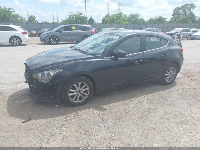 3MZBM1L7XFM143049 Mazda pe