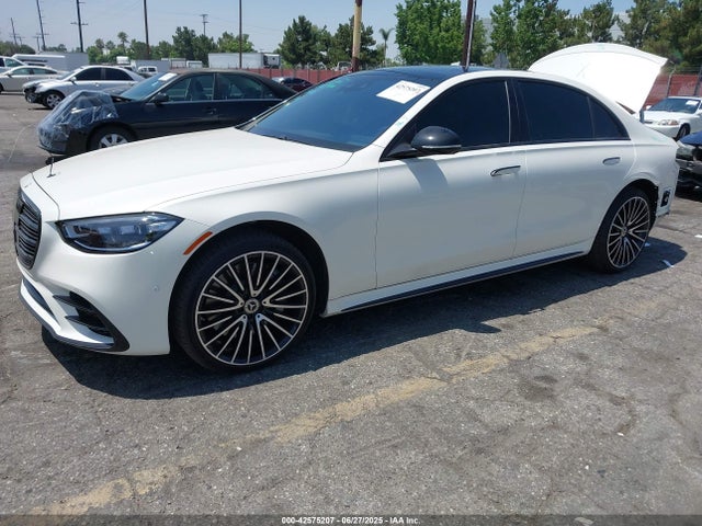 W1K6G6DB1PA172679 Mercedes-Benz m256